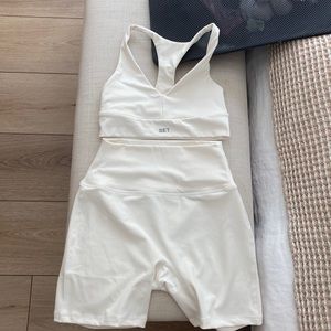 Set active cream workout set